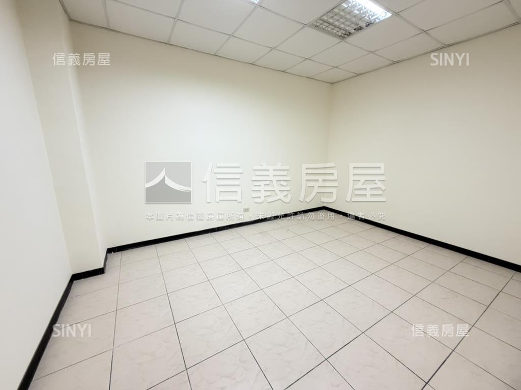 近機捷臨路前院別墅房屋室內格局與周邊環境