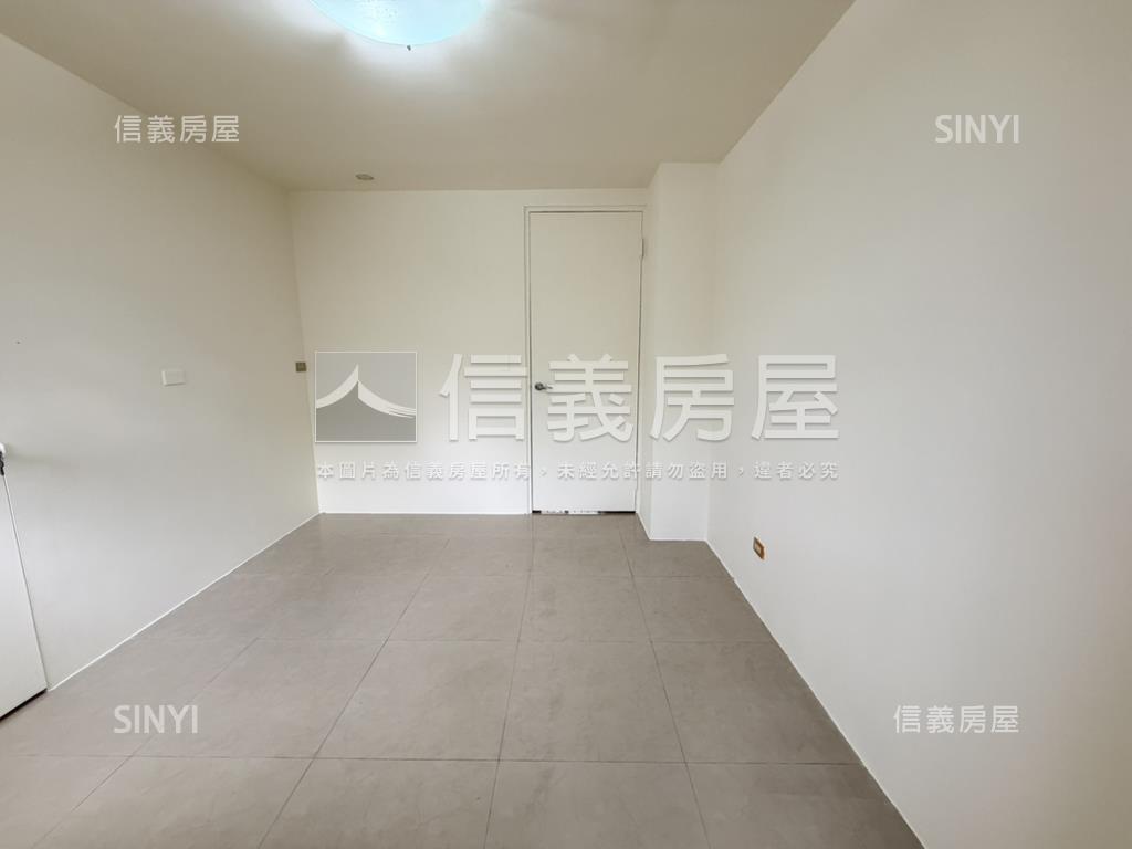 近機捷臨路前院別墅房屋室內格局與周邊環境