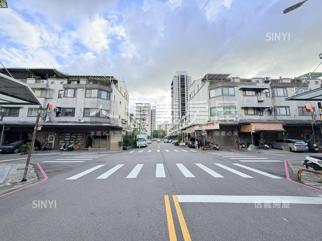 近機捷臨路前院別墅房屋室內格局與周邊環境