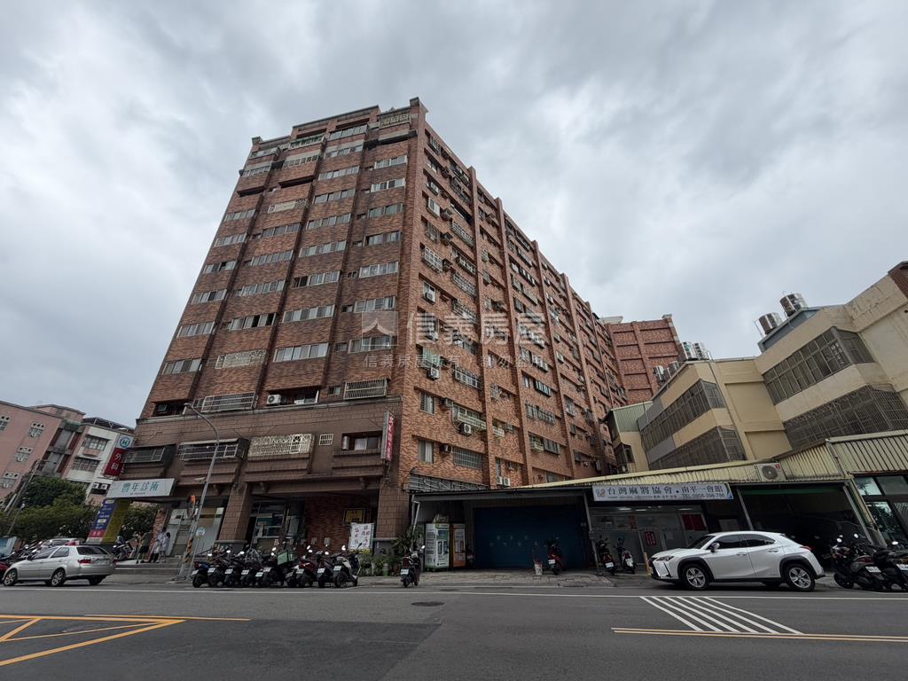 中國龍。收租套房６Ａ房屋室內格局與周邊環境