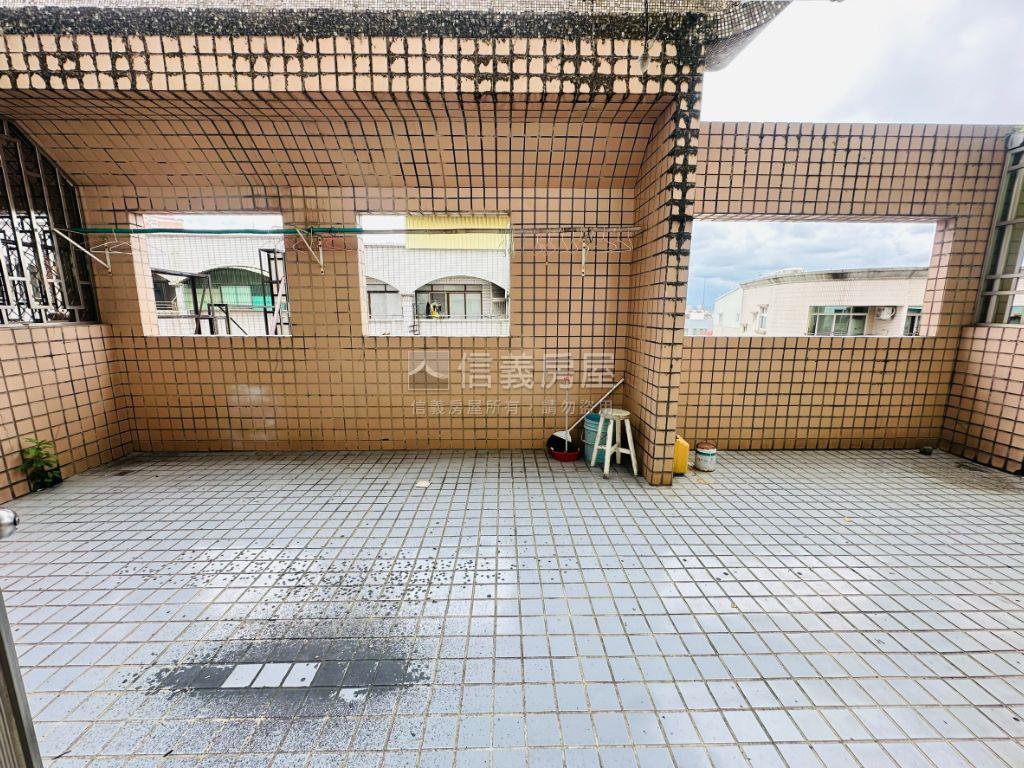 復國商圈採光３房有大露台房屋室內格局與周邊環境