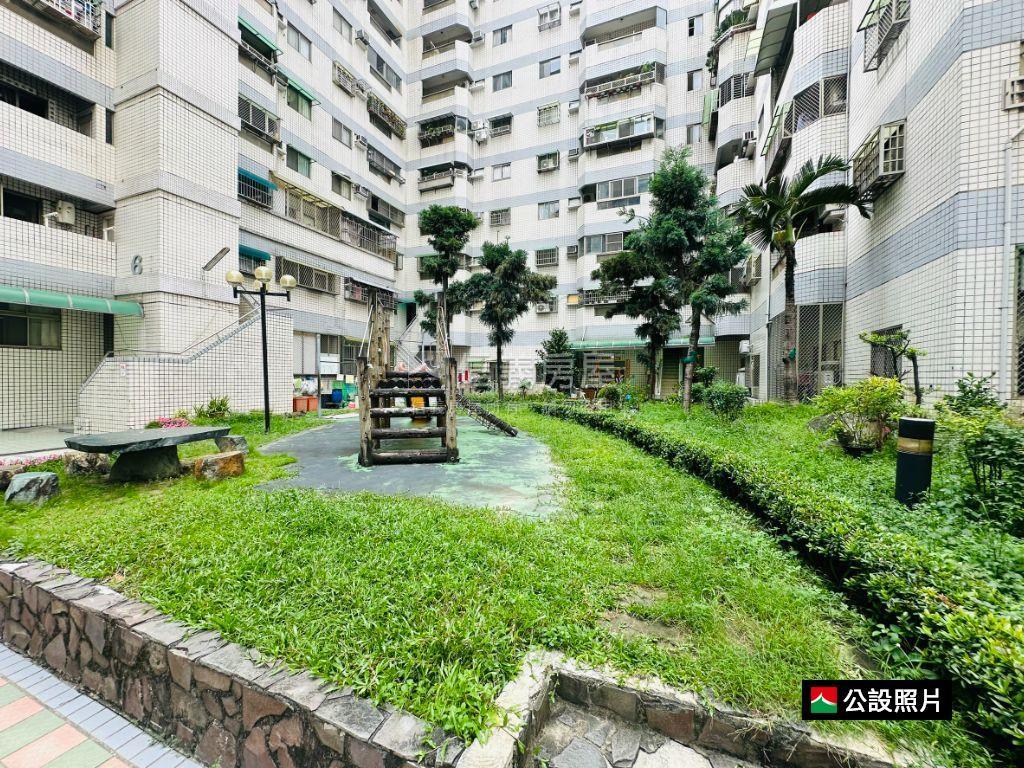 復國商圈採光３房有大露台房屋室內格局與周邊環境