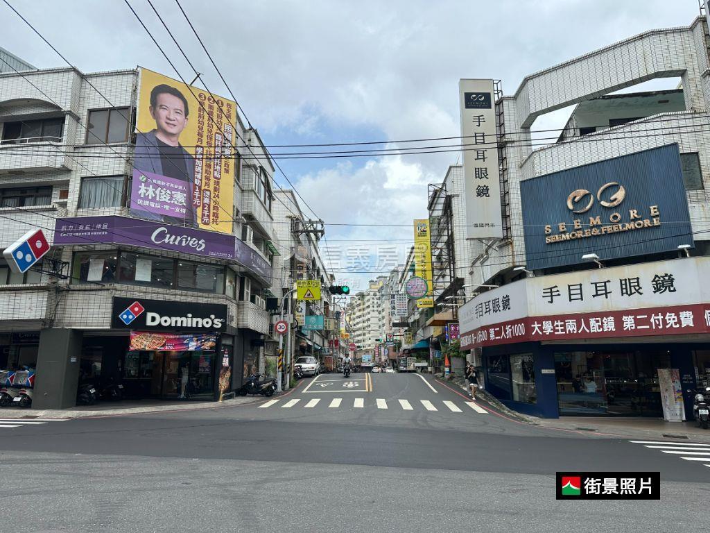 復國商圈採光３房有大露台房屋室內格局與周邊環境