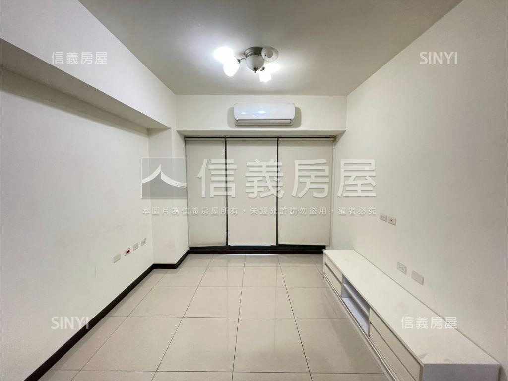 上南崁兩房車位房屋室內格局與周邊環境