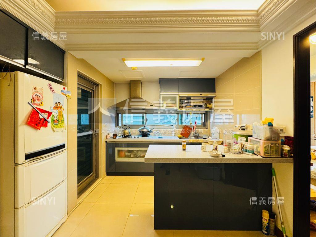 麗湖捷運長虹涵碧三房車位房屋室內格局與周邊環境