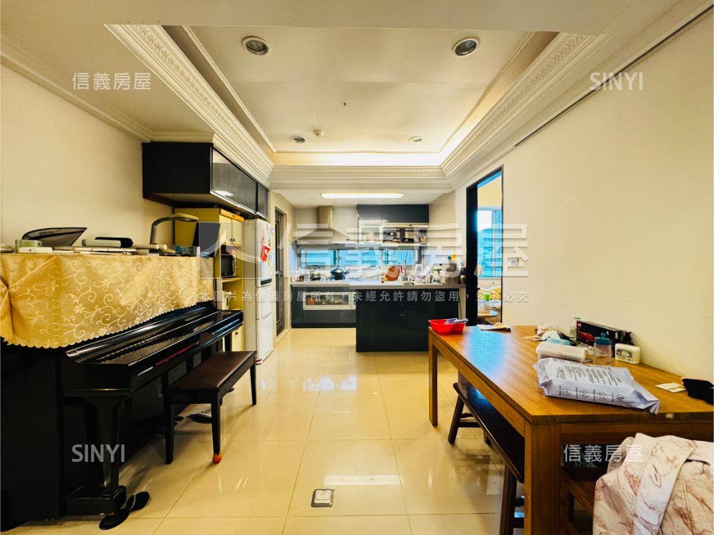 麗湖捷運長虹涵碧三房車位房屋室內格局與周邊環境