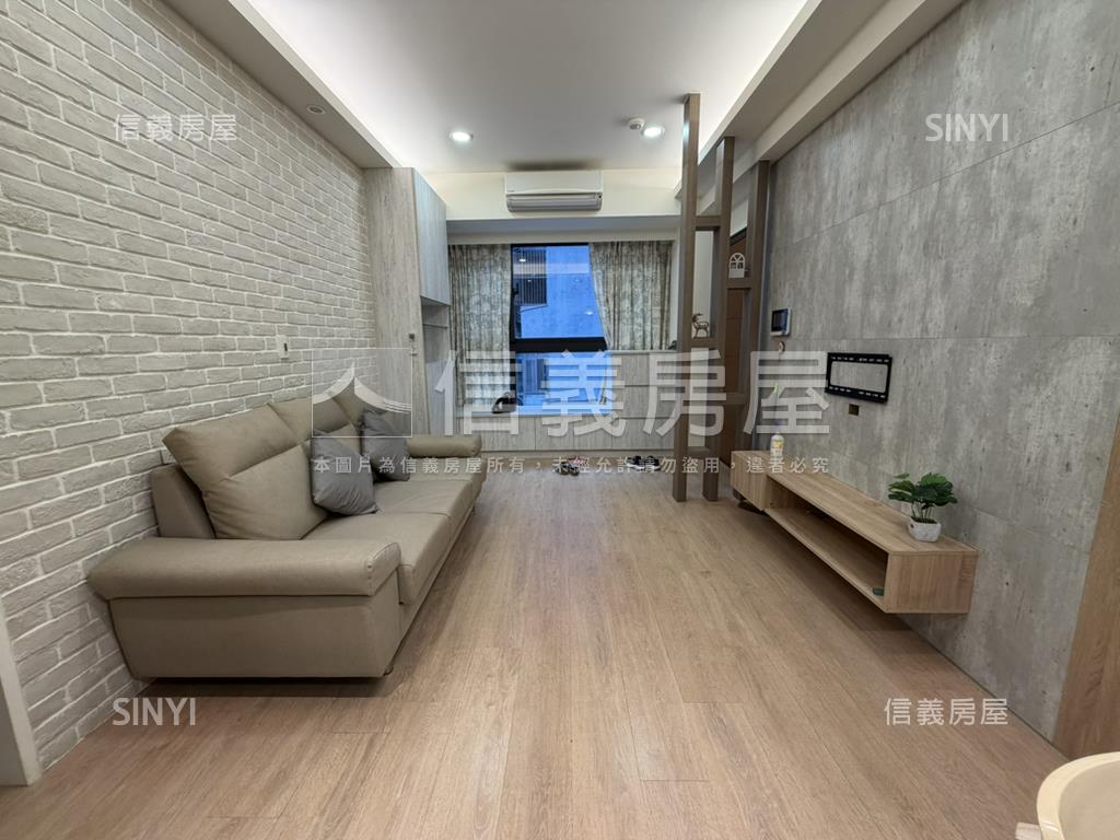 宸岳首品首選裝潢電梯三房房屋室內格局與周邊環境