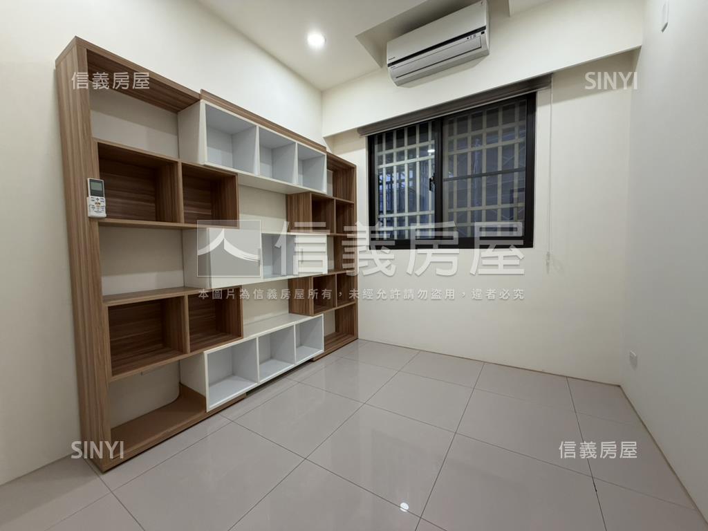 宸岳首品首選裝潢電梯三房房屋室內格局與周邊環境