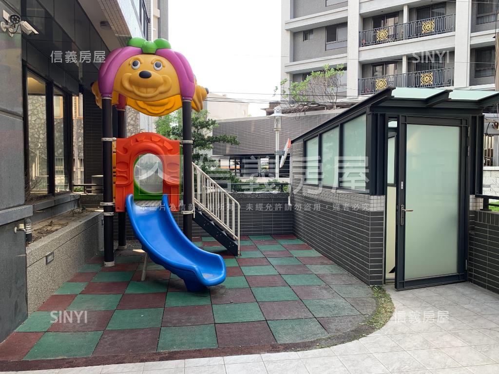 宸岳首品首選裝潢電梯三房房屋室內格局與周邊環境