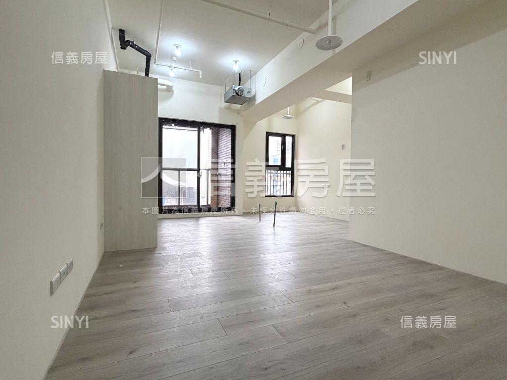 新潤美景兩房車位房屋室內格局與周邊環境