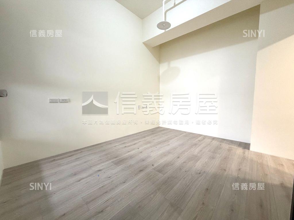 新潤美景兩房車位房屋室內格局與周邊環境