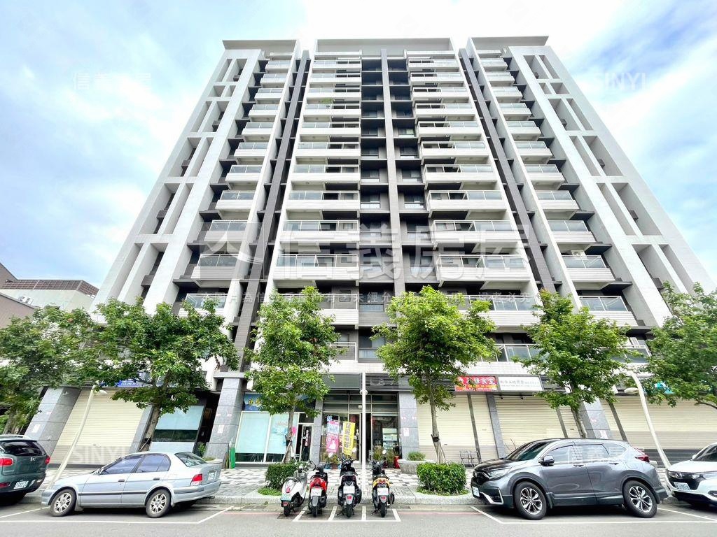 過嶺２房車位大露臺戶房屋室內格局與周邊環境