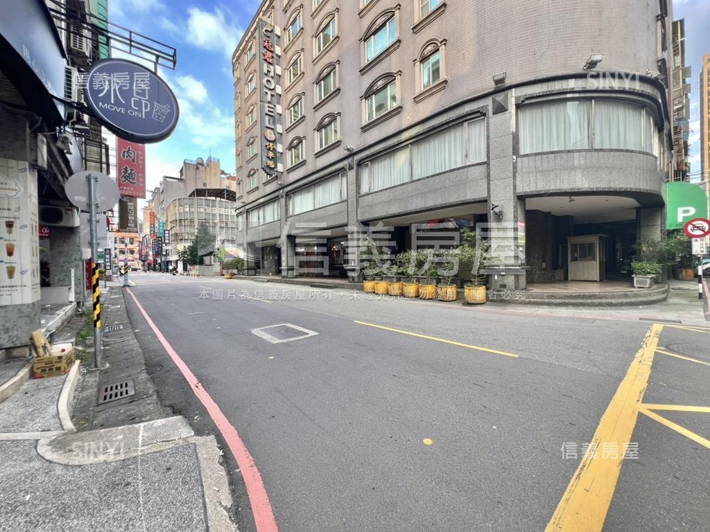 板南線府中後站金店面房屋室內格局與周邊環境