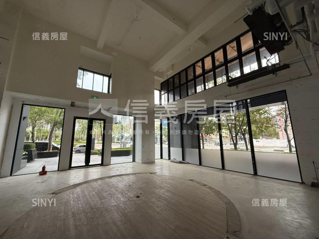 面森林公園電梯旗艦角店房屋室內格局與周邊環境
