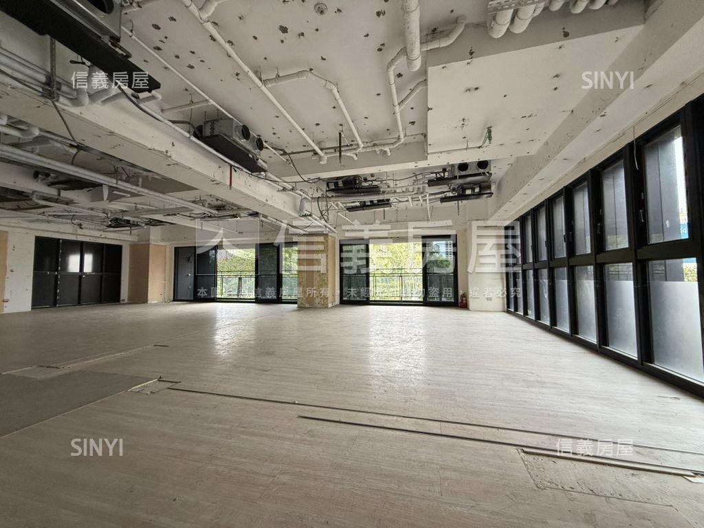 面森林公園電梯旗艦角店房屋室內格局與周邊環境