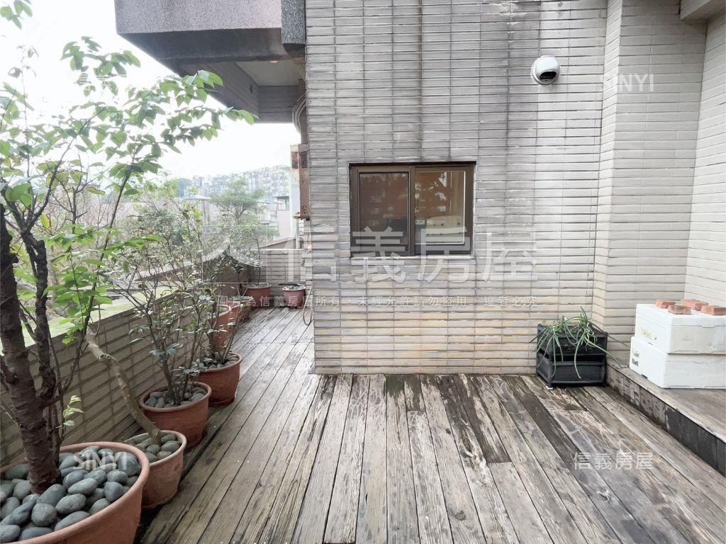 優泉精美溫馨三房車位房屋室內格局與周邊環境