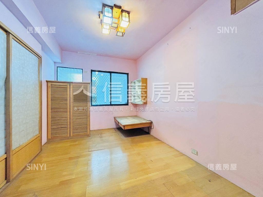 北都新廈三房車位房屋室內格局與周邊環境