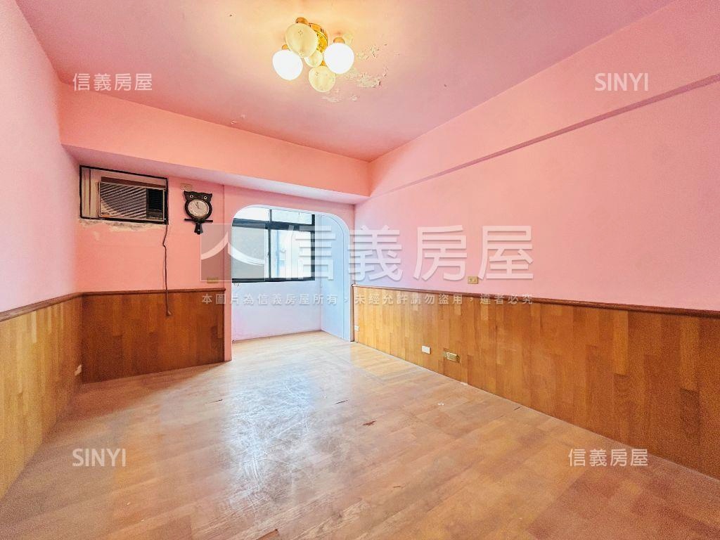 北都新廈三房車位房屋室內格局與周邊環境
