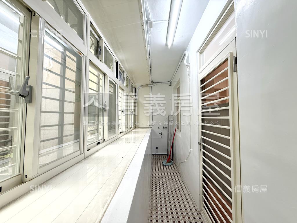 獨家－精裝公寓２樓房屋室內格局與周邊環境