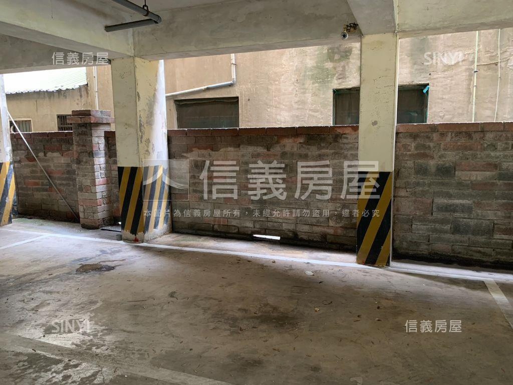 金雅三房美公寓附平車房屋室內格局與周邊環境