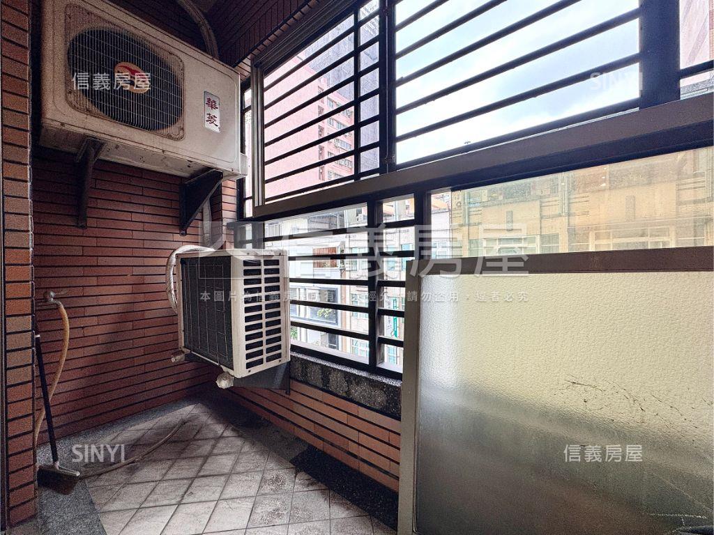 捷運小資成家美宅★附車位房屋室內格局與周邊環境