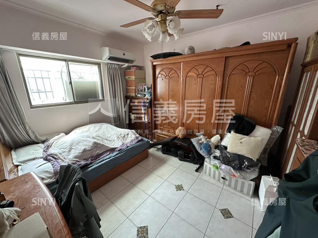近文山特區正義車站美宅房屋室內格局與周邊環境
