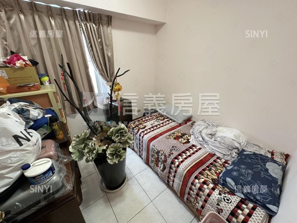 近文山特區正義車站美宅房屋室內格局與周邊環境