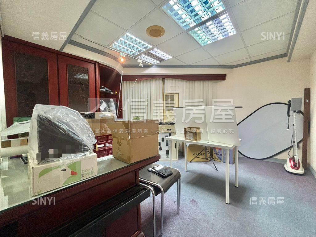 翠華路內惟車站三角窗金店房屋室內格局與周邊環境