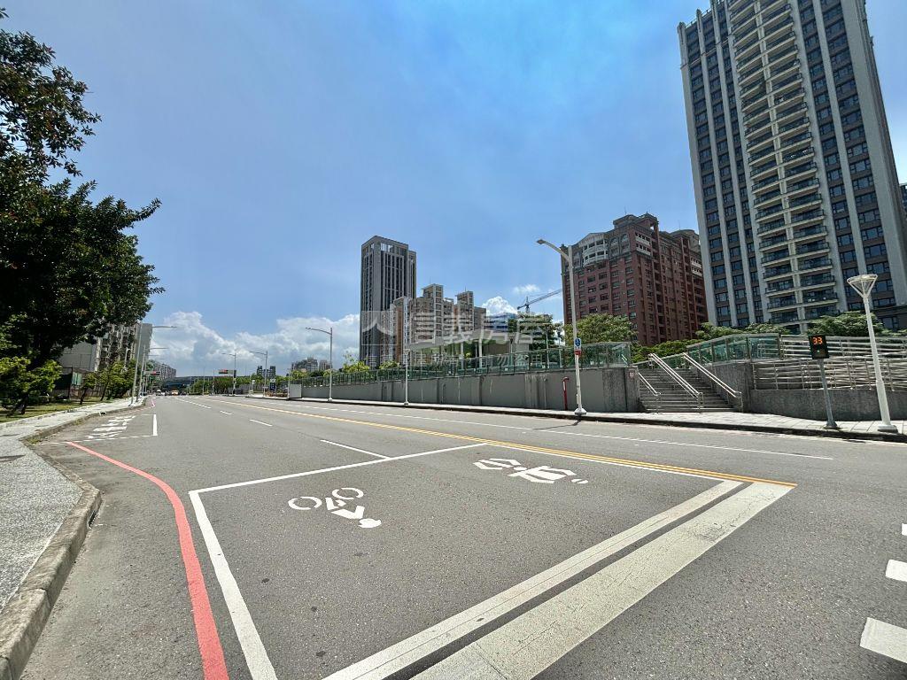 翠華路內惟車站三角窗金店房屋室內格局與周邊環境