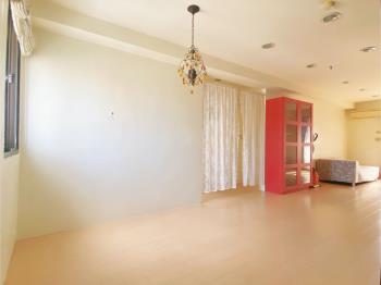 近麗池公園大２房有車位