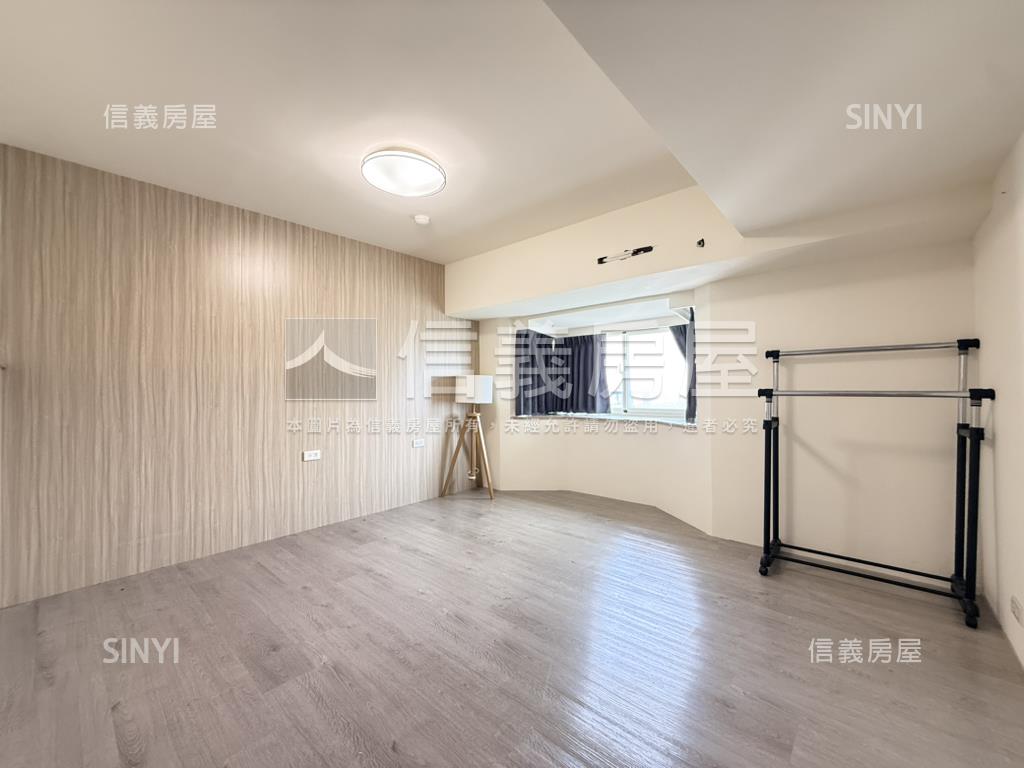 清新薄荷｜柱邊大車位房屋室內格局與周邊環境