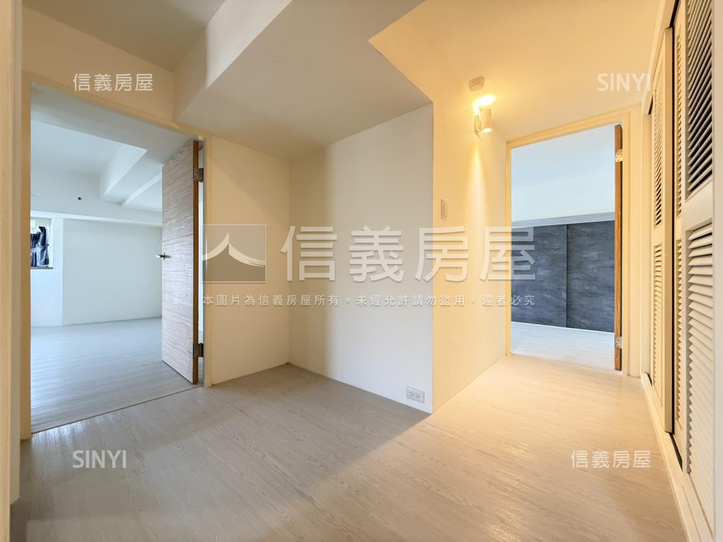 清新薄荷｜柱邊大車位房屋室內格局與周邊環境