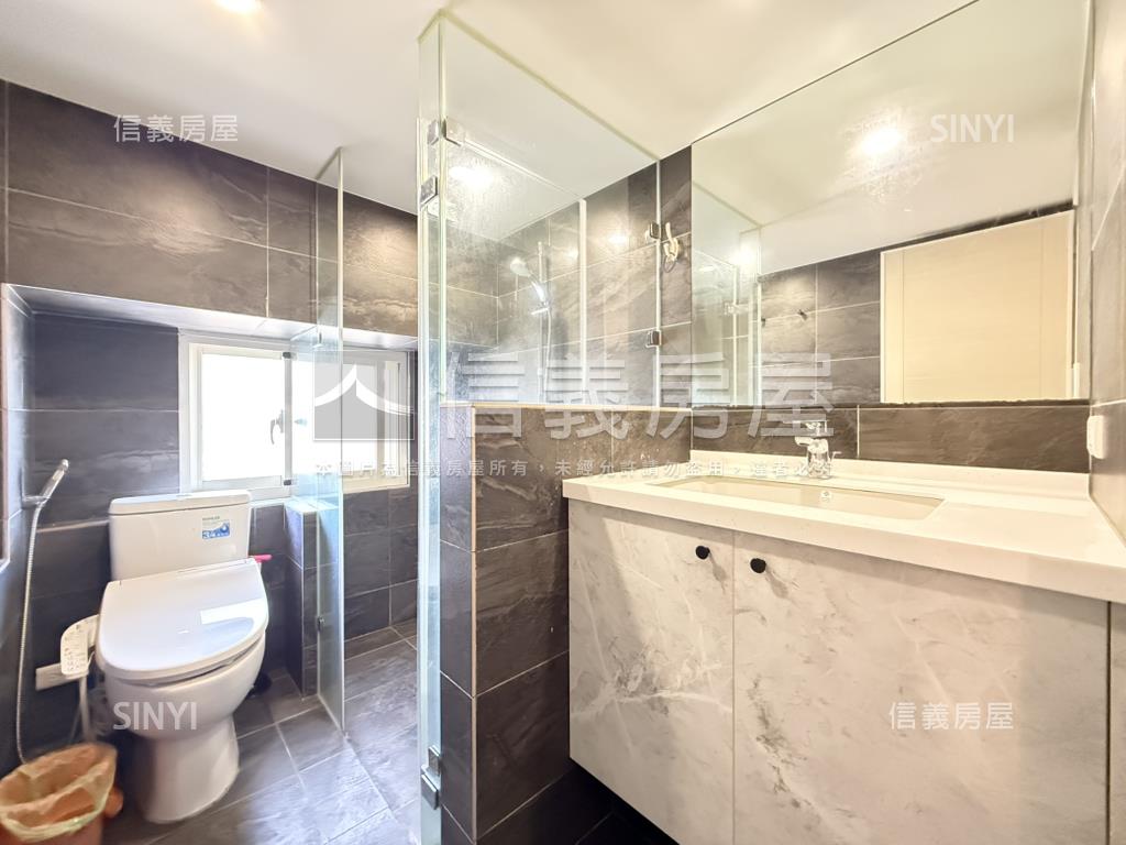 清新薄荷｜柱邊大車位房屋室內格局與周邊環境