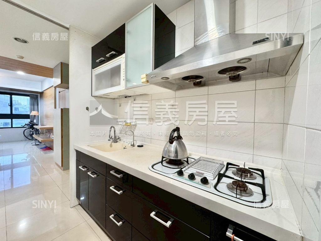 鄉林雅典三房平面車位房屋室內格局與周邊環境