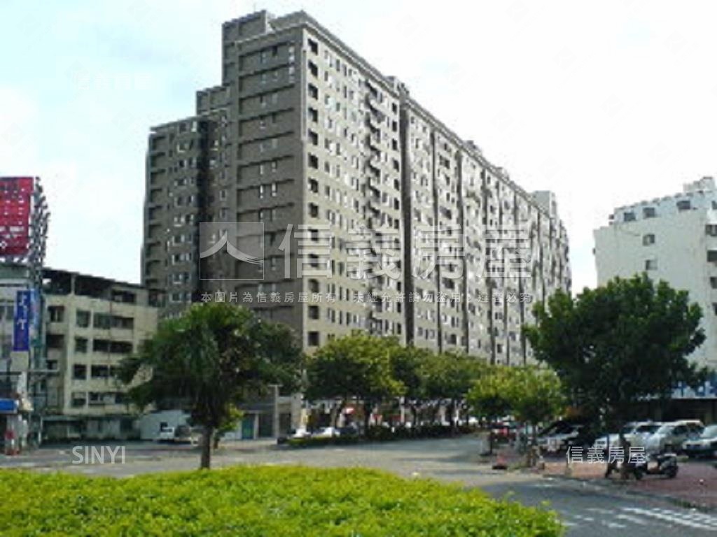 鄉林雅典三房平面車位房屋室內格局與周邊環境