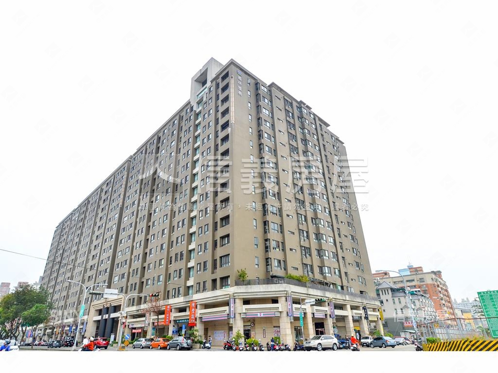 鄉林雅典三房平面車位房屋室內格局與周邊環境