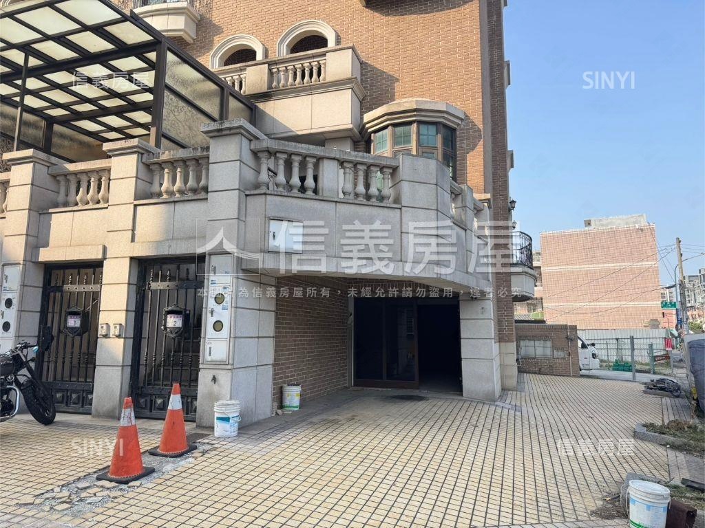 重劃區大地坪電梯店面別墅房屋室內格局與周邊環境