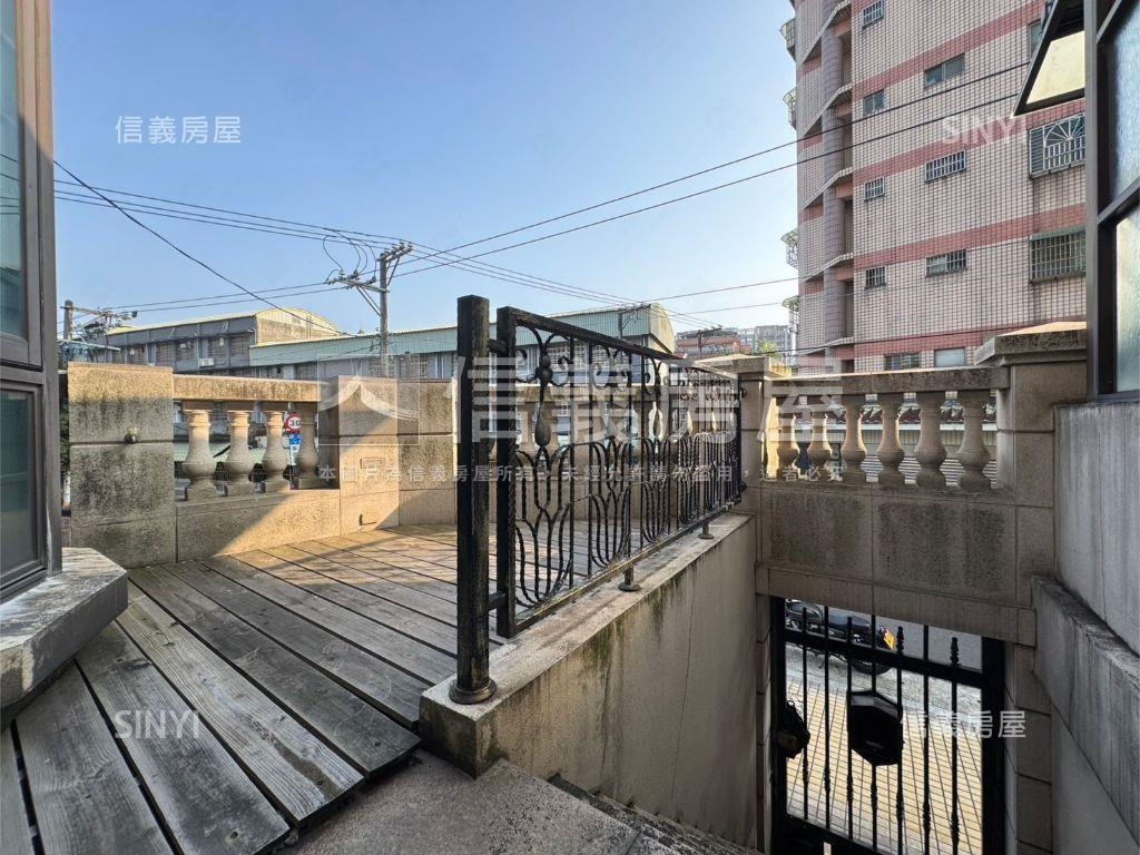 重劃區大地坪電梯店面別墅房屋室內格局與周邊環境