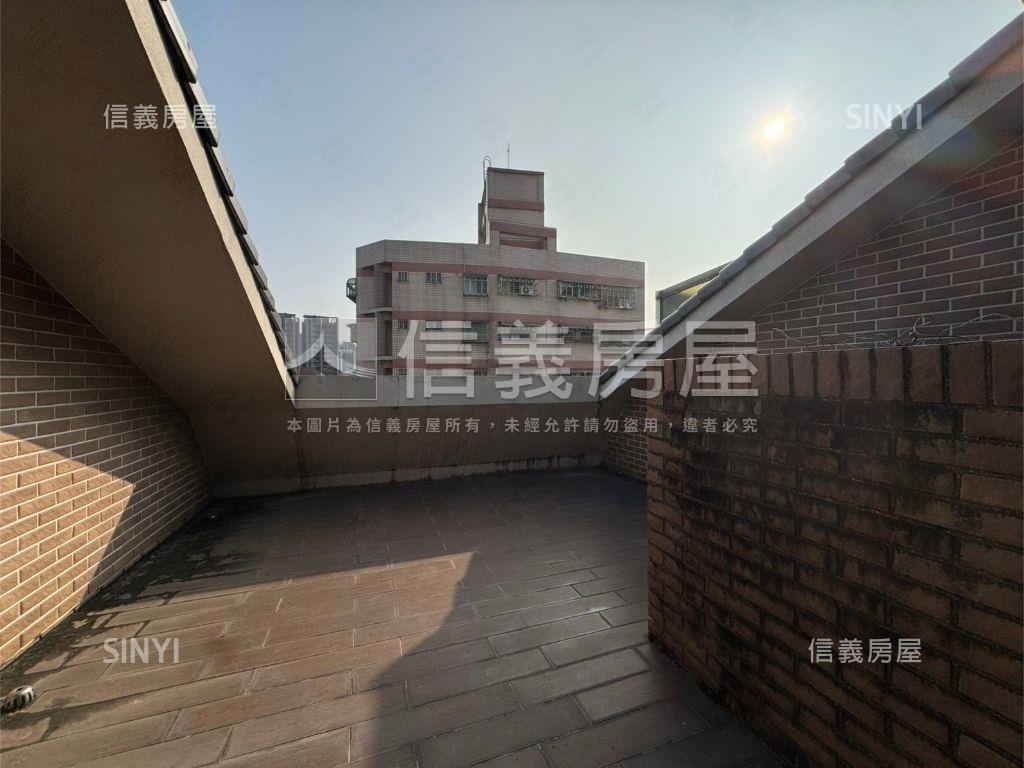 重劃區大地坪電梯店面別墅房屋室內格局與周邊環境