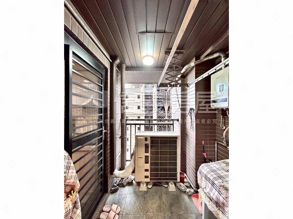 捷運迴龍捷仕堡兩房車位房屋室內格局與周邊環境