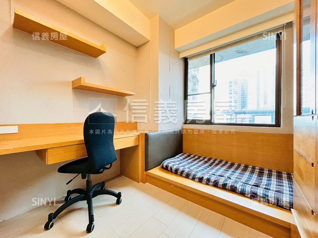 海天溫泉山景靜謐典雅三房房屋室內格局與周邊環境