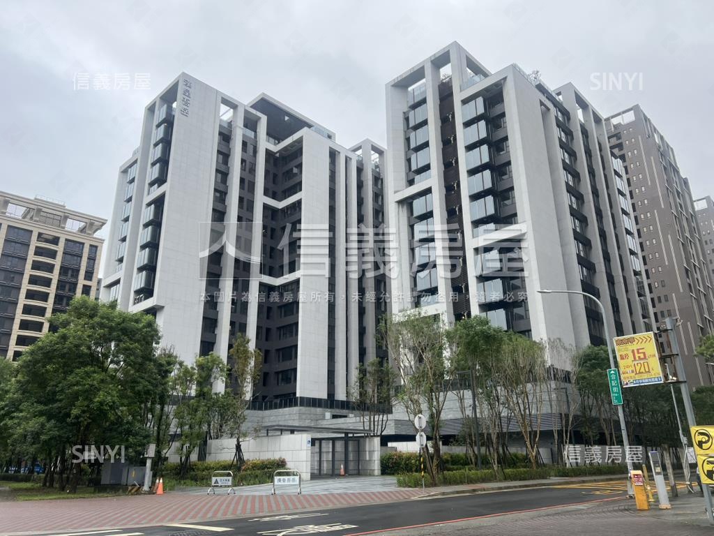 原始３房改２房面中庭露臺房屋室內格局與周邊環境