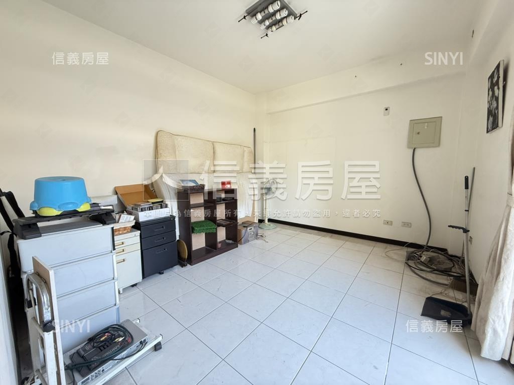 【樸園】面寬六米車庫別墅房屋室內格局與周邊環境