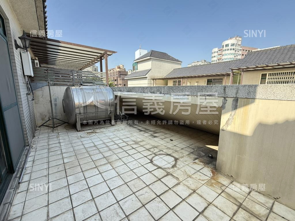 【樸園】面寬六米車庫別墅房屋室內格局與周邊環境