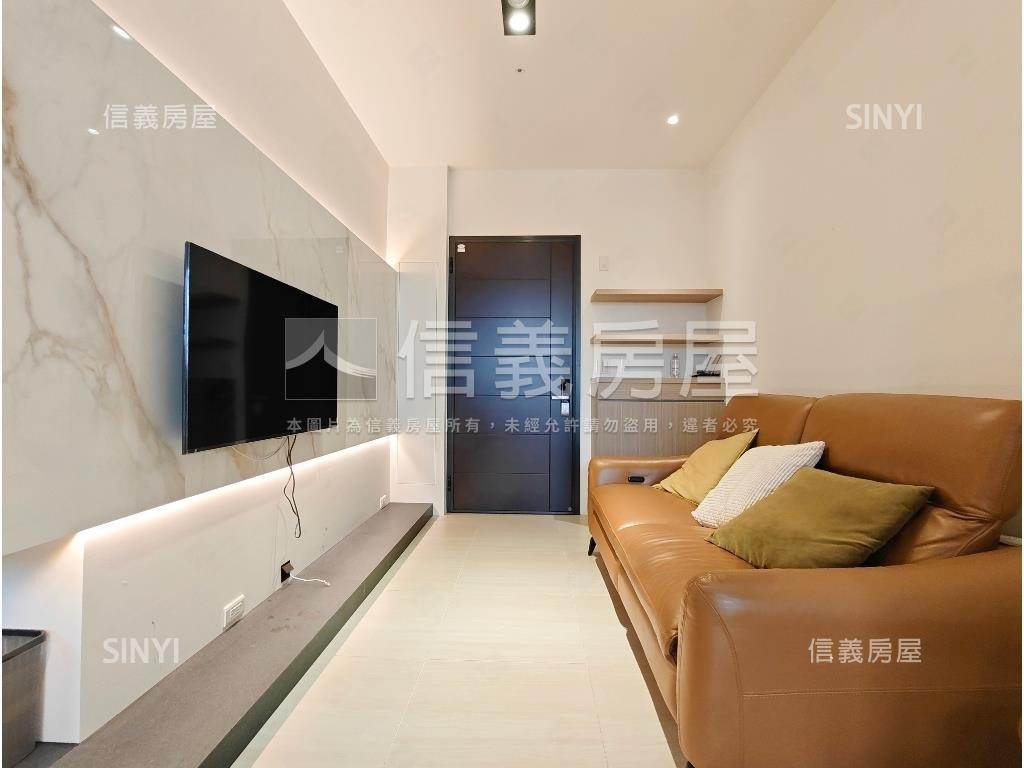 Ｒ１３捷運享京城二房平車房屋室內格局與周邊環境