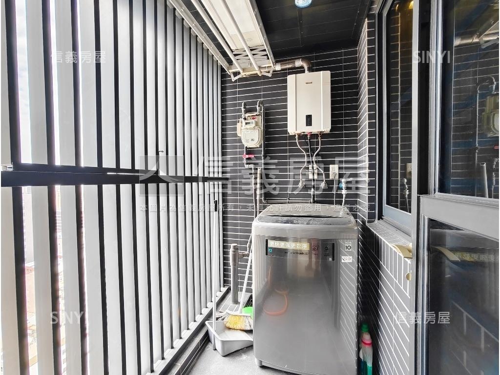 Ｒ１３捷運享京城二房平車房屋室內格局與周邊環境