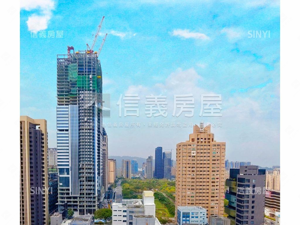 Ｒ１３捷運享京城二房平車房屋室內格局與周邊環境