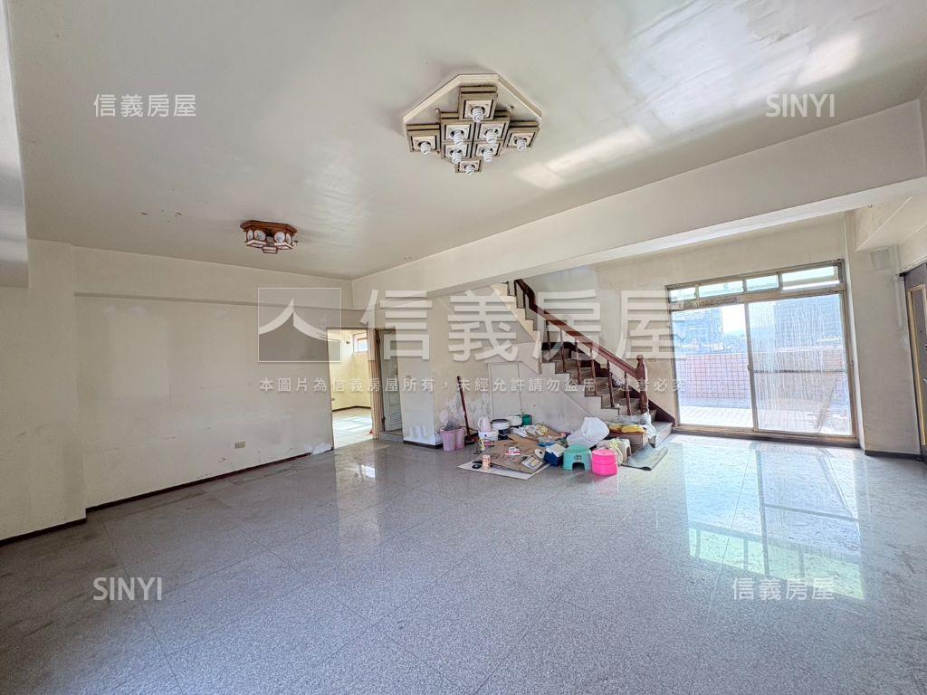 走路到豐樂大四房大露臺！房屋室內格局與周邊環境