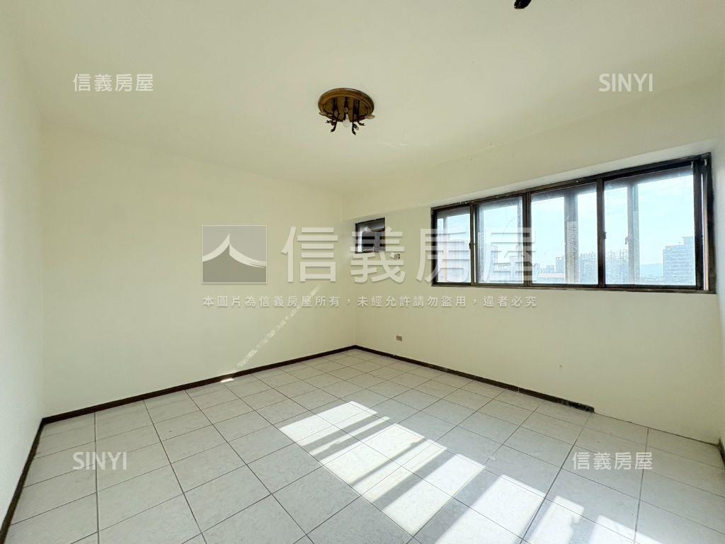 走路到豐樂大四房大露臺！房屋室內格局與周邊環境