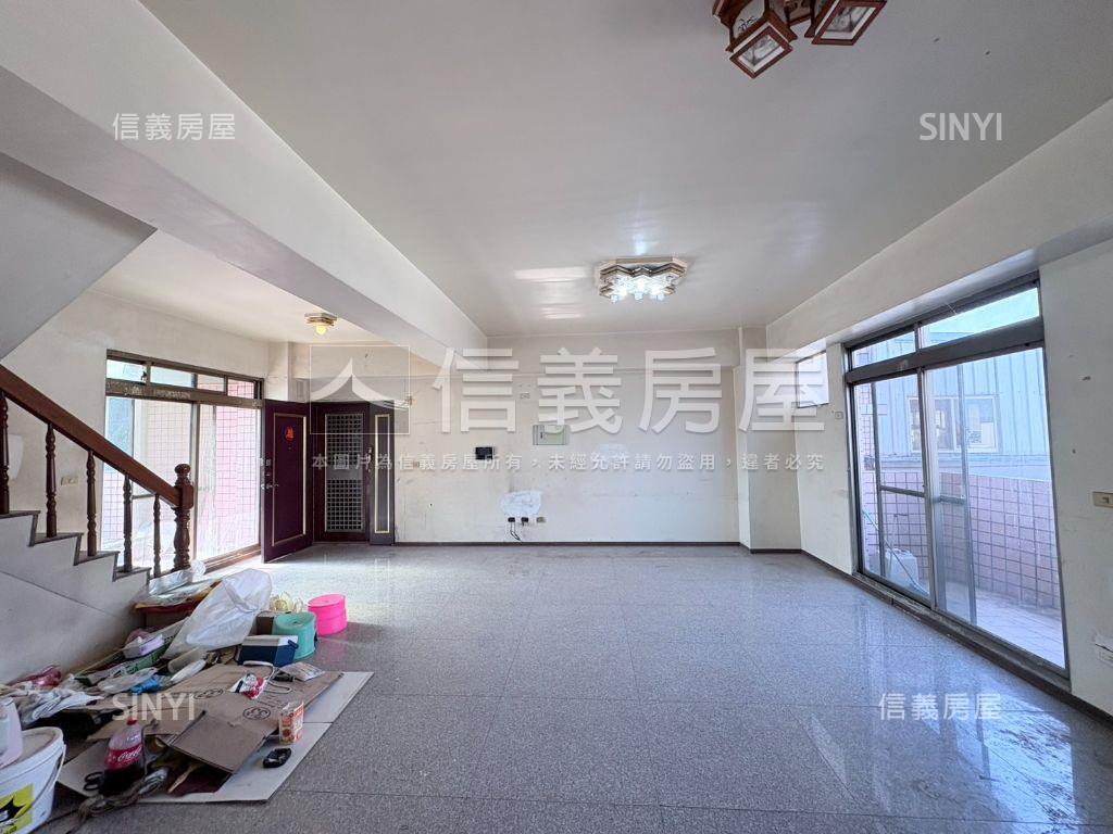 走路到豐樂大四房大露臺！房屋室內格局與周邊環境